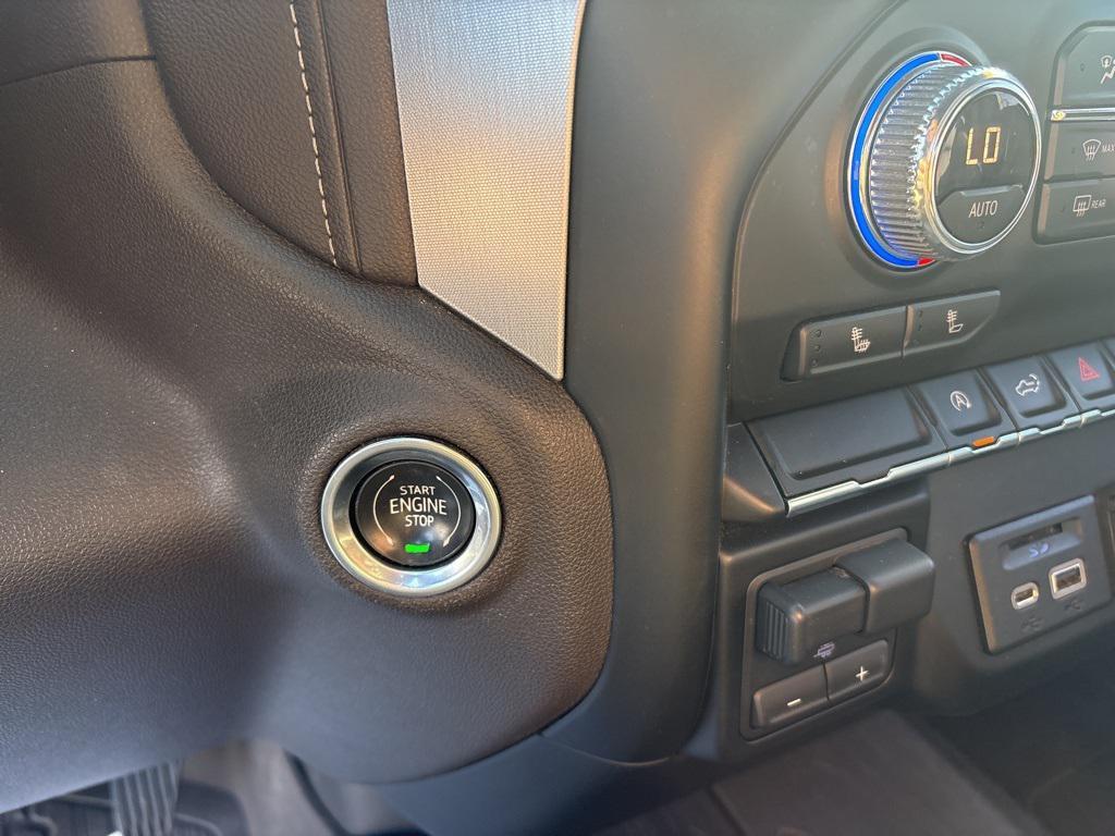 used 2019 GMC Sierra 1500 car, priced at $36,073