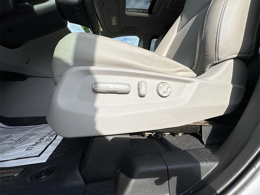 used 2019 Honda Odyssey car, priced at $17,000