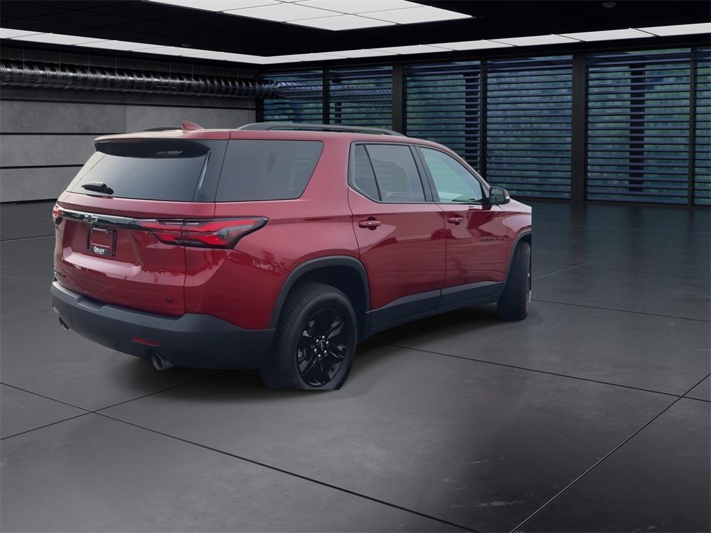 used 2024 Chevrolet Traverse car, priced at $33,655