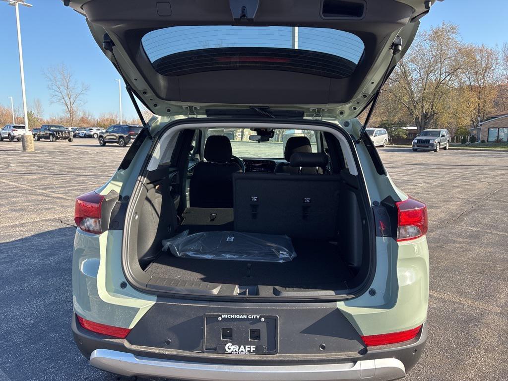 new 2026 Chevrolet TrailBlazer car, priced at $28,415