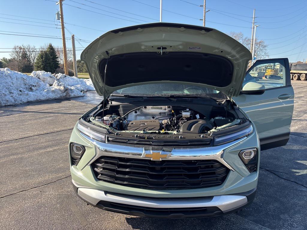 new 2026 Chevrolet TrailBlazer car, priced at $28,415