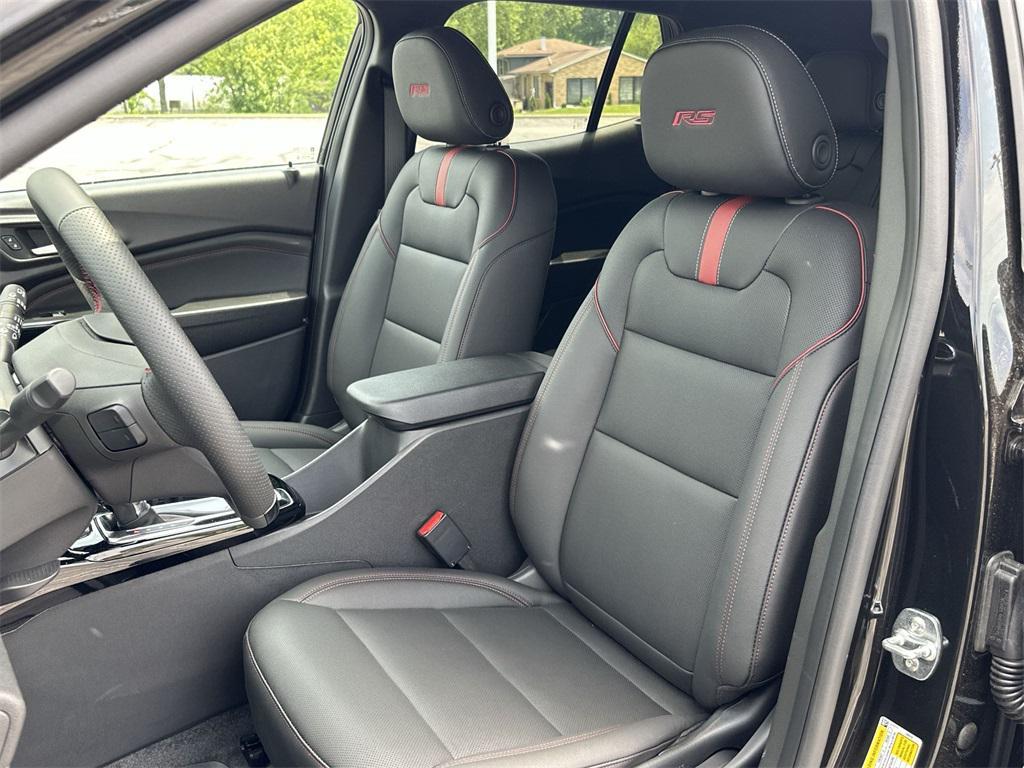 new 2025 Chevrolet Trax car, priced at $24,996
