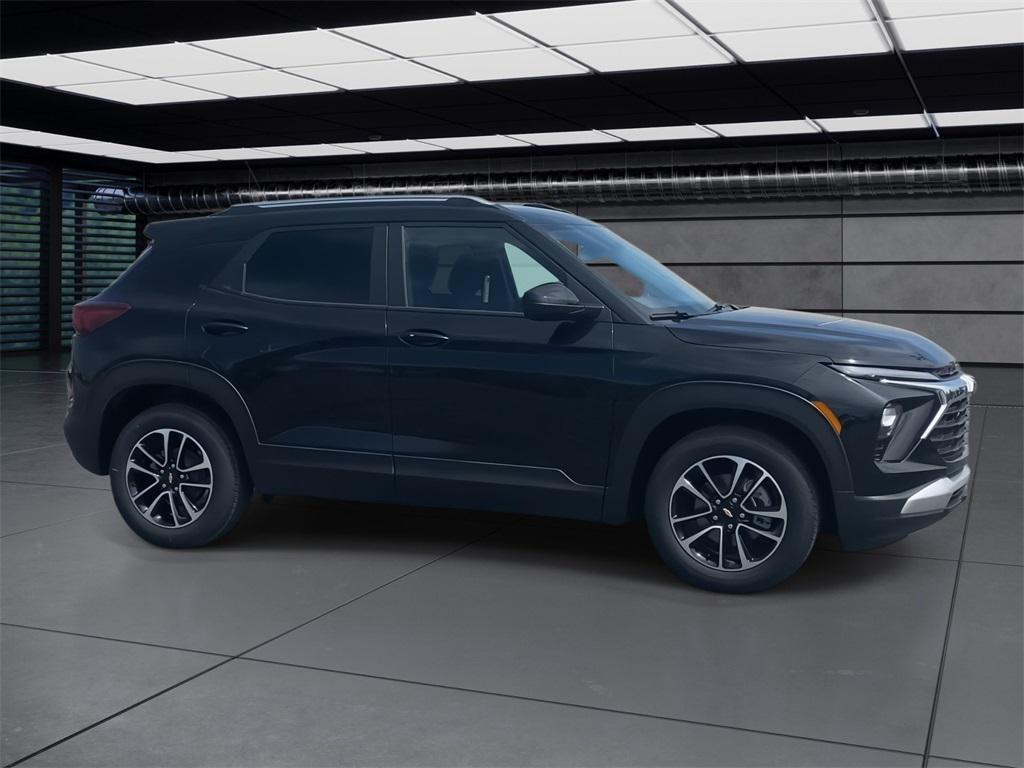 new 2025 Chevrolet TrailBlazer car, priced at $26,734