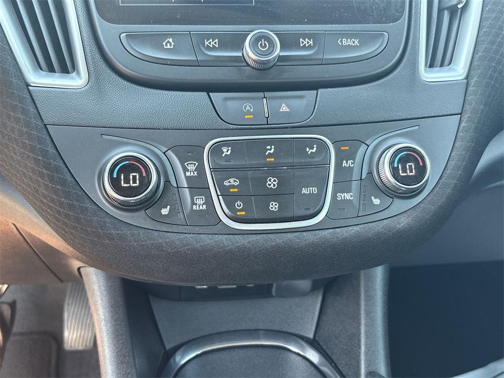 used 2024 Chevrolet Malibu car, priced at $19,899