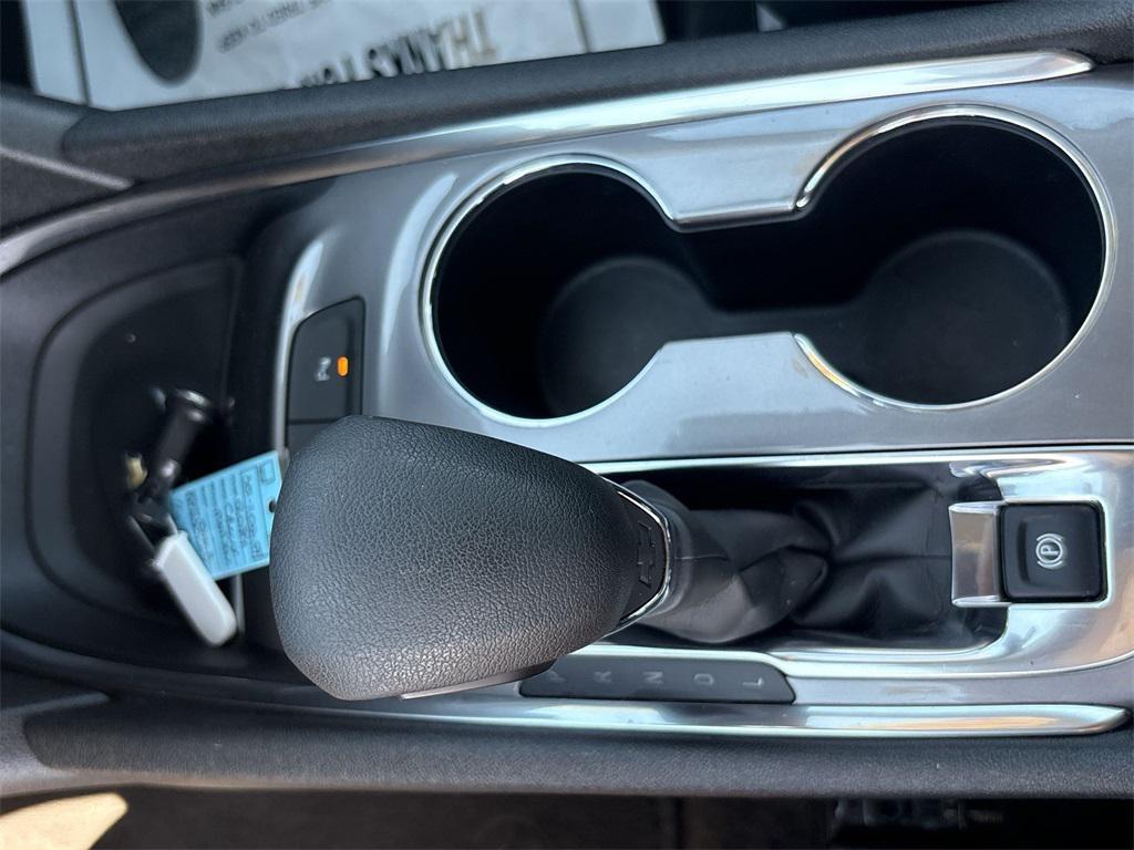 used 2024 Chevrolet Malibu car, priced at $19,899