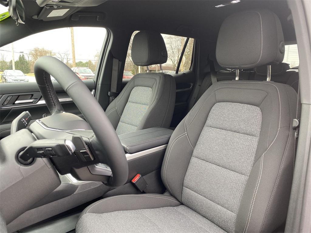 new 2025 GMC Terrain car, priced at $30,595