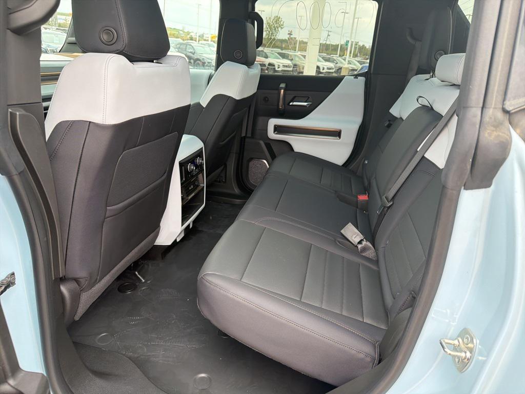 new 2025 GMC HUMMER EV Pickup car, priced at $95,895