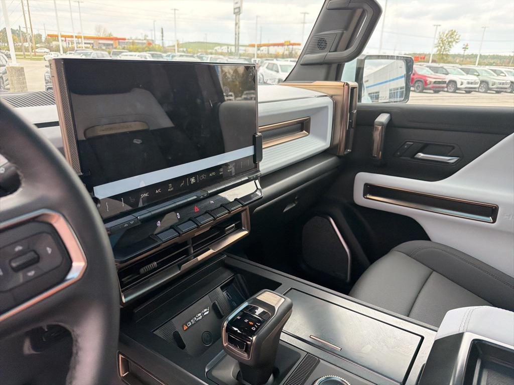 new 2025 GMC HUMMER EV Pickup car, priced at $95,895