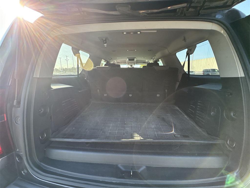 used 2016 Chevrolet Suburban car, priced at $9,000