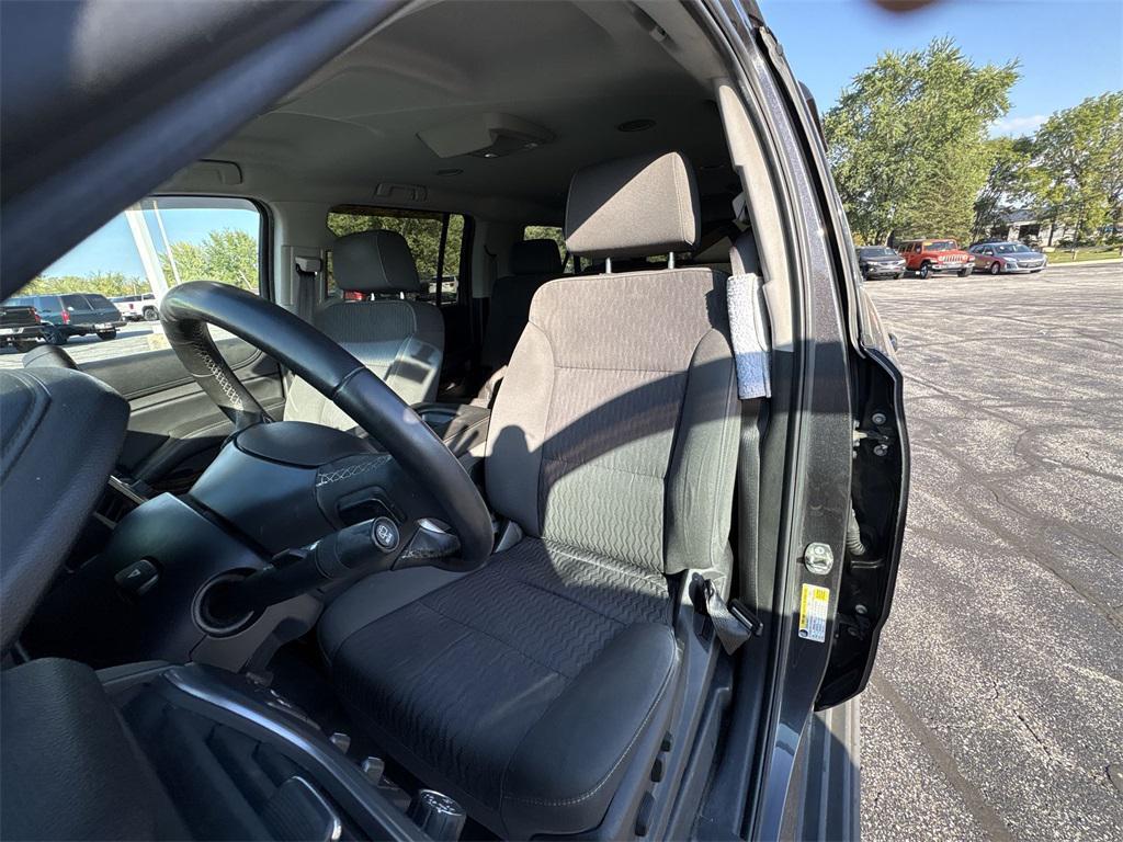 used 2016 Chevrolet Suburban car, priced at $9,000