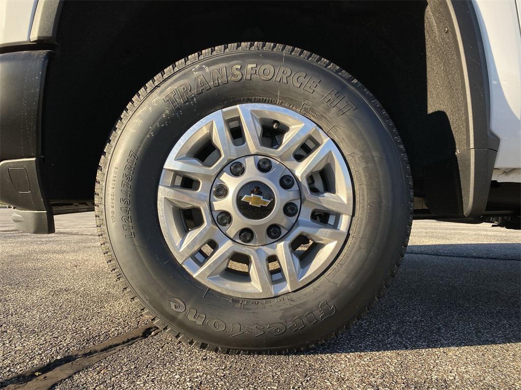 new 2025 Chevrolet Silverado 2500 car, priced at $48,135