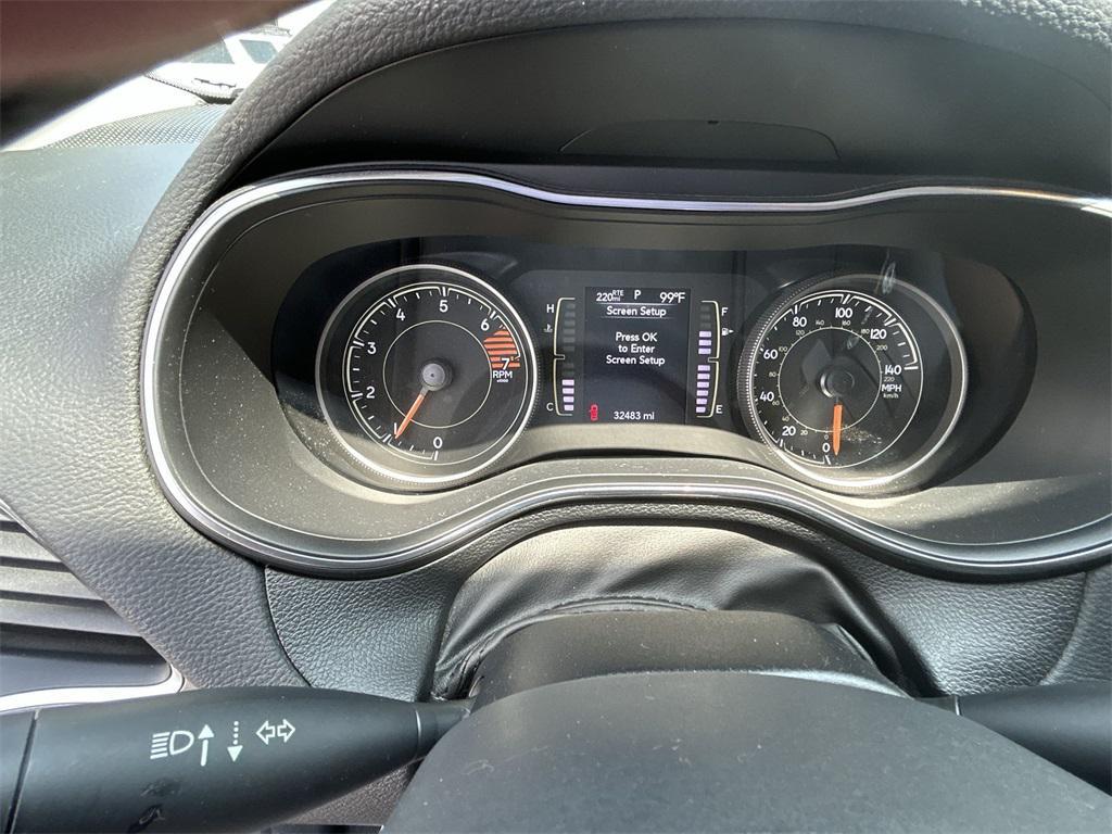 used 2019 Jeep Cherokee car, priced at $18,921