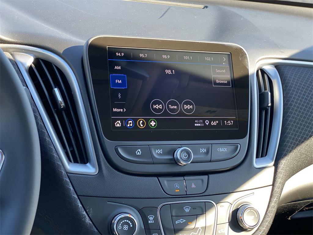 new 2025 Chevrolet Malibu car, priced at $26,550