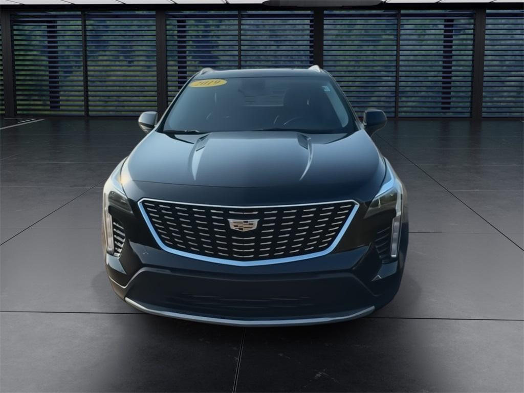 used 2019 Cadillac XT4 car, priced at $22,999