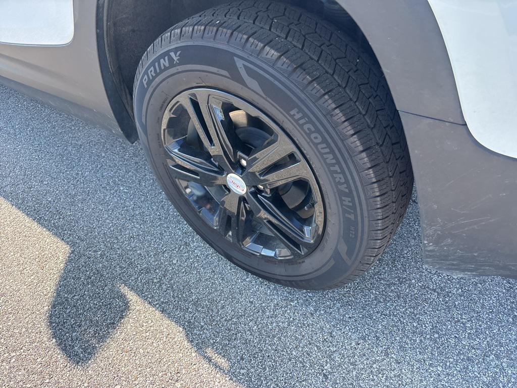 used 2023 GMC Terrain car, priced at $22,055