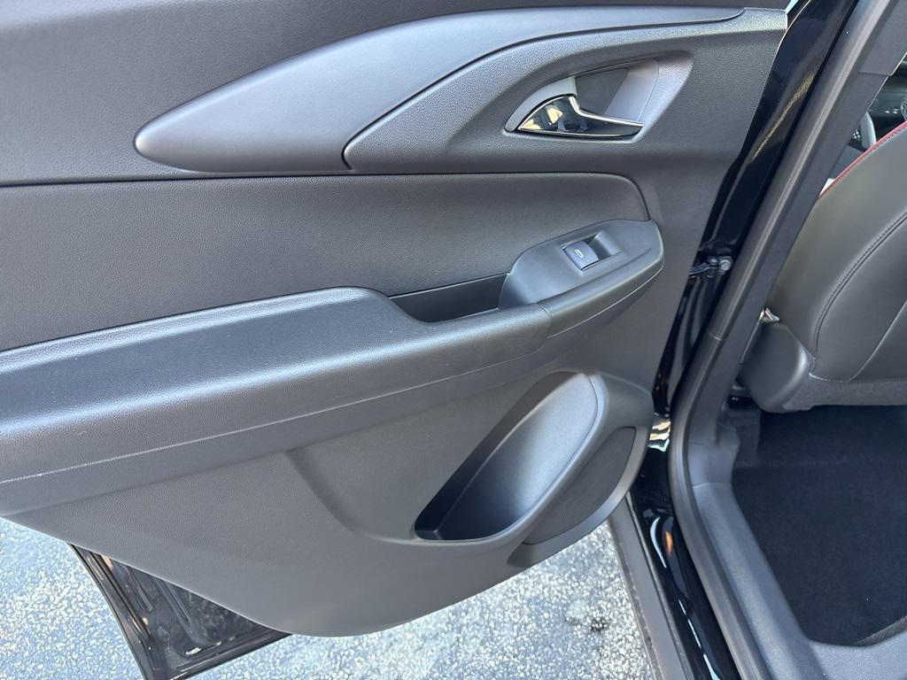 new 2026 Chevrolet TrailBlazer car, priced at $33,421