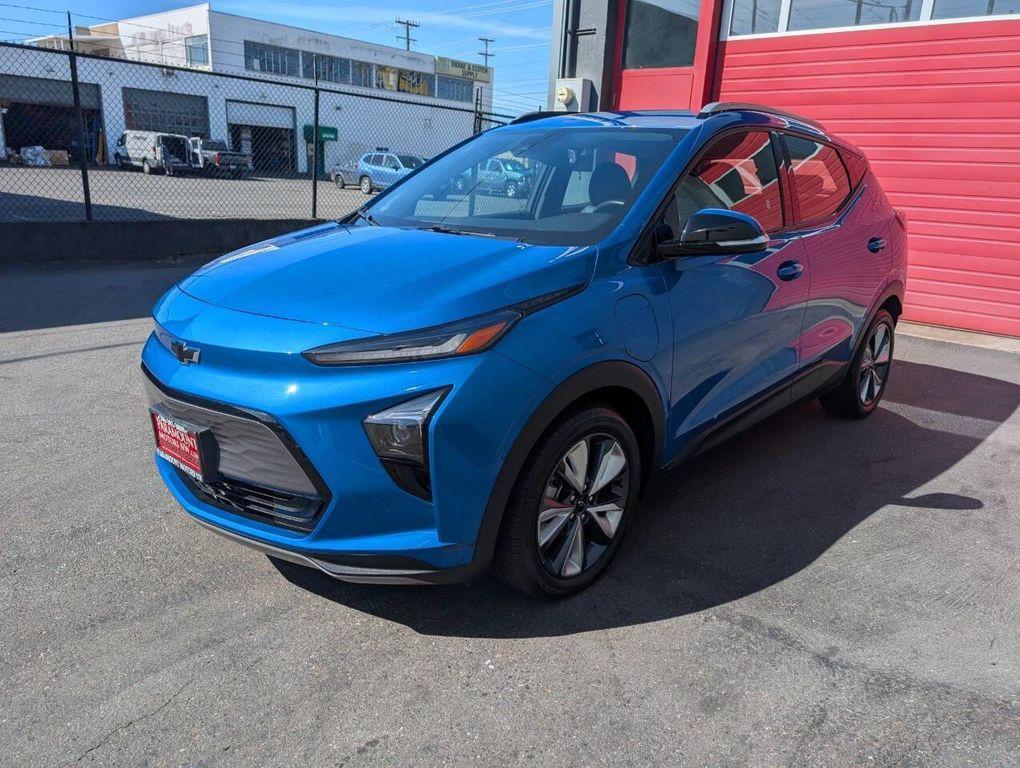 used 2022 Chevrolet Bolt EUV car, priced at $20,995
