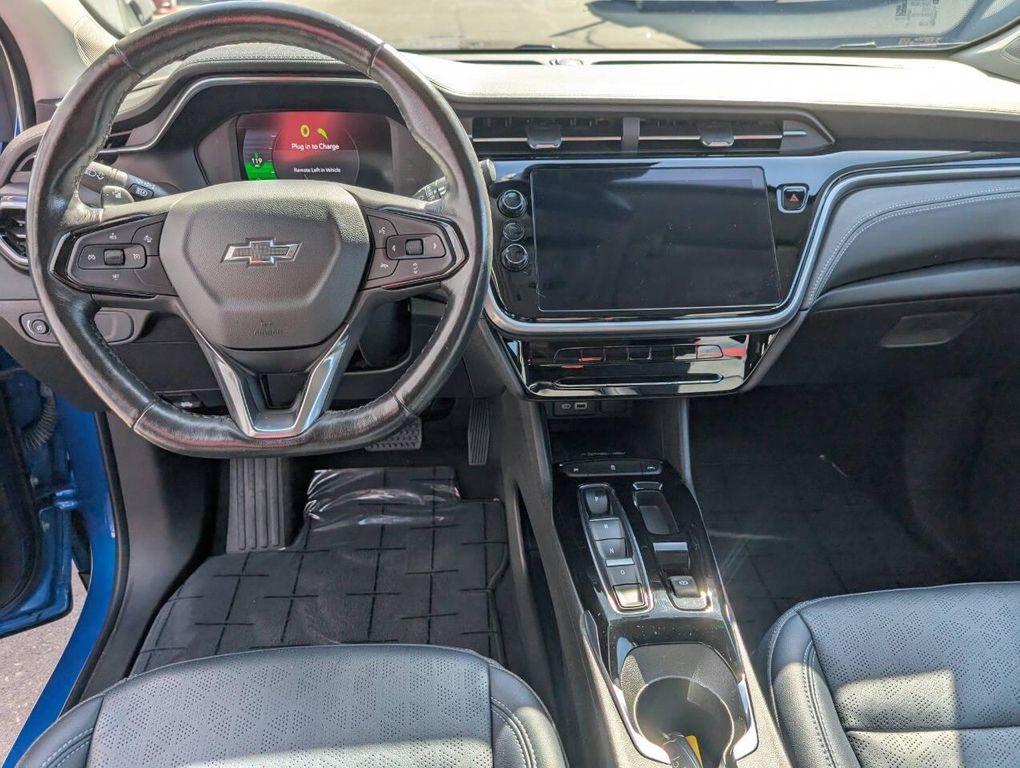 used 2022 Chevrolet Bolt EUV car, priced at $20,995