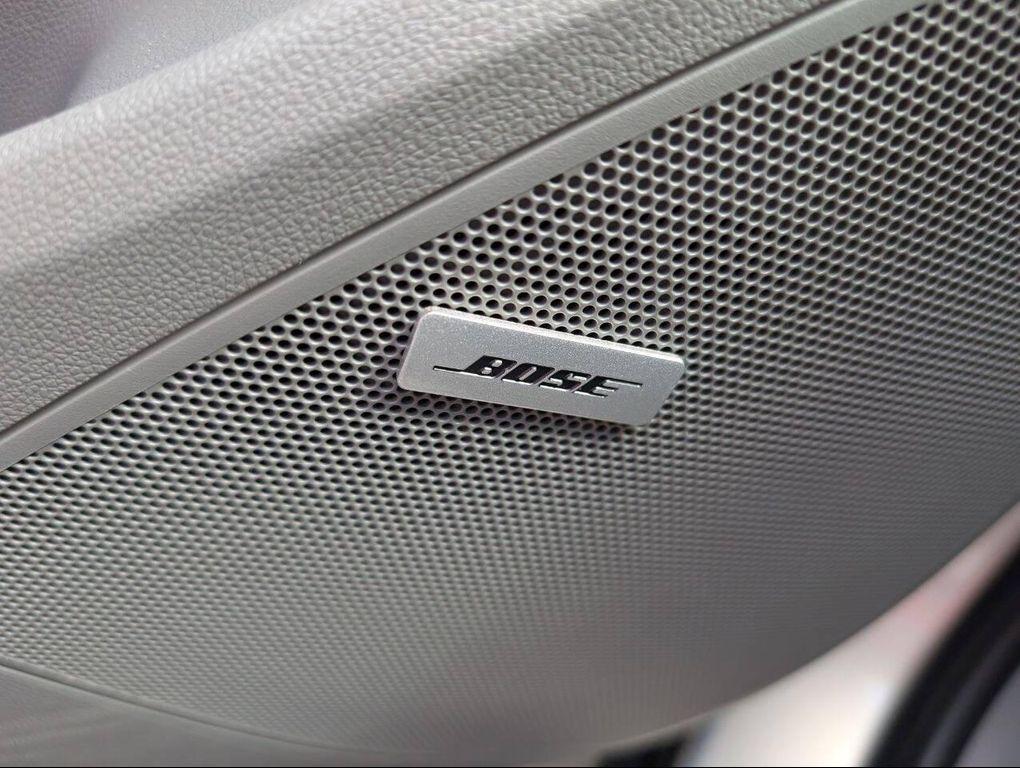 used 2022 Chevrolet Bolt EUV car, priced at $20,995