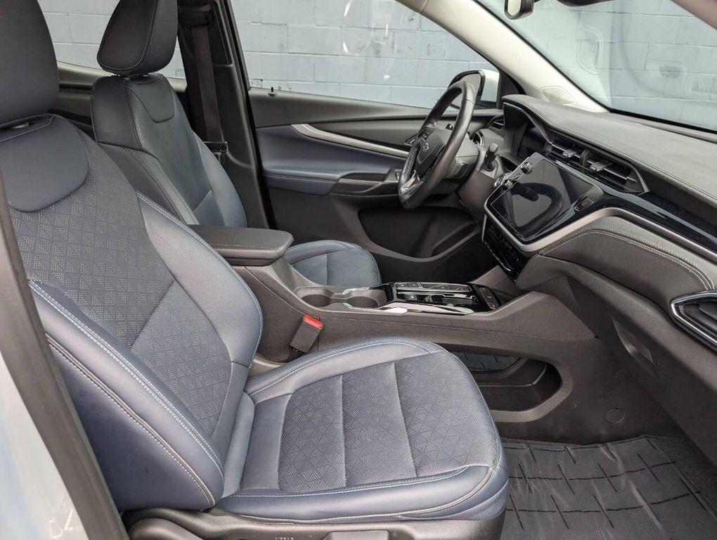 used 2022 Chevrolet Bolt EUV car, priced at $20,995