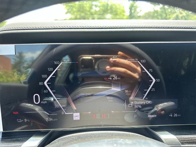 new 2025 BMW i7 car, priced at $116,355