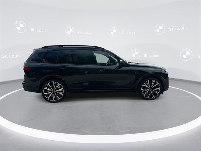 new 2025 BMW X7 car, priced at $121,350