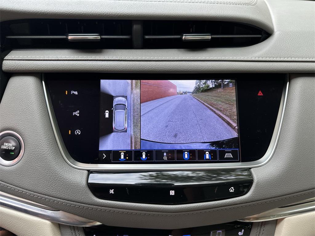 used 2020 Cadillac XT5 car, priced at $25,897