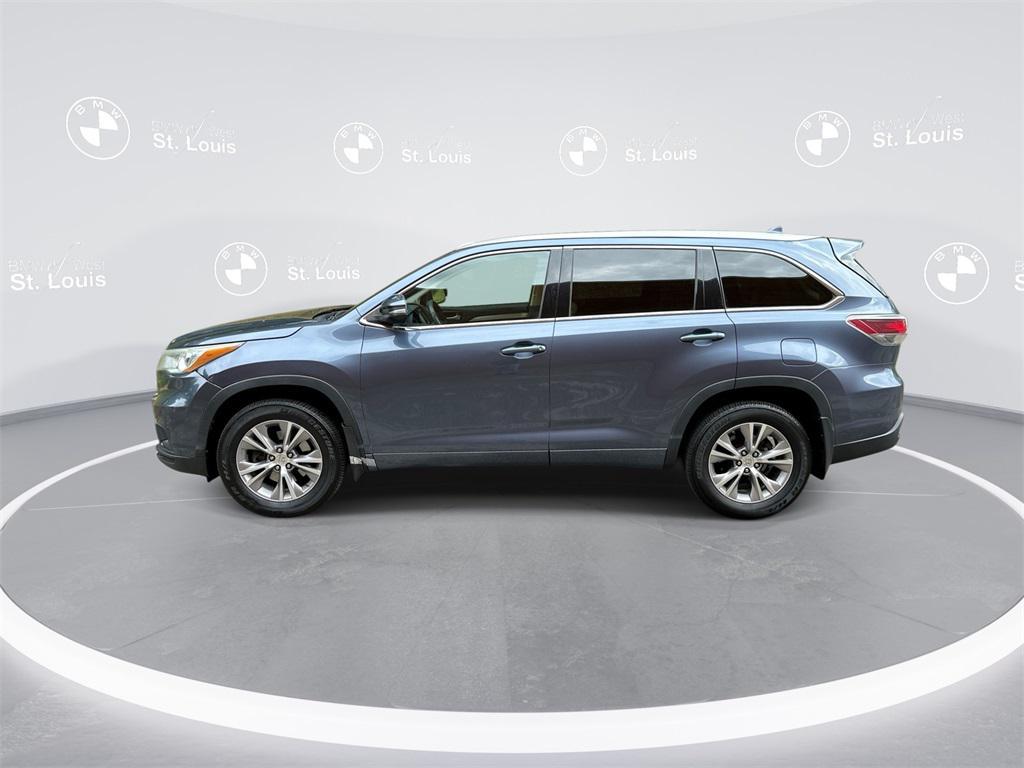 used 2015 Toyota Highlander car, priced at $16,878