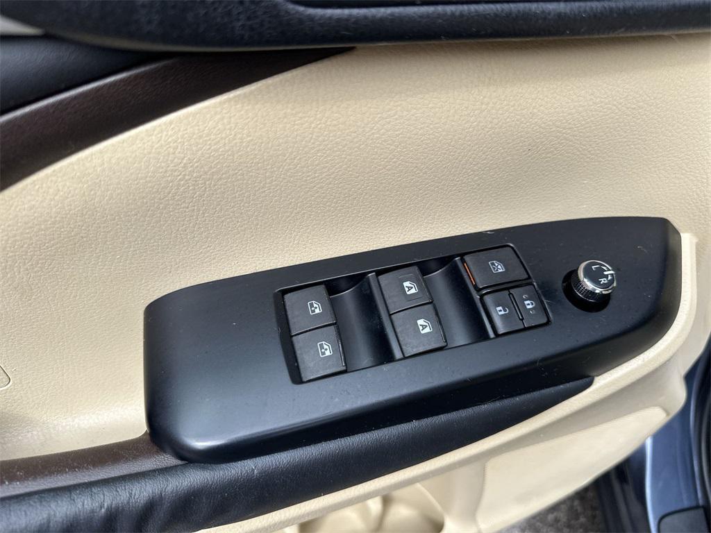 used 2015 Toyota Highlander car, priced at $16,878