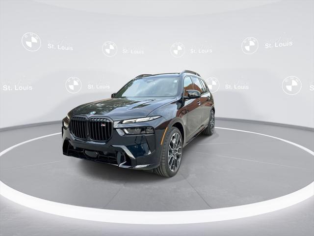 new 2025 BMW X7 car, priced at $118,900