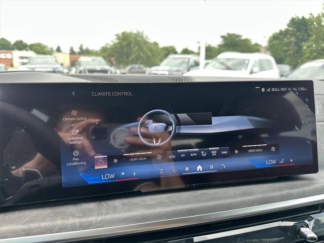 new 2026 BMW X7 car, priced at $97,165