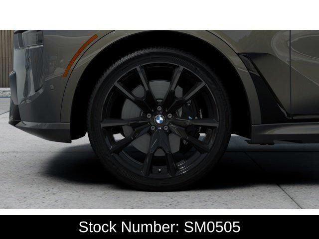 new 2026 BMW X7 car, priced at $127,685