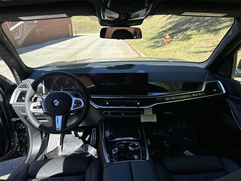 new 2026 BMW X7 car, priced at $99,375