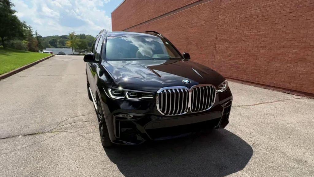 used 2021 BMW X7 car, priced at $39,989