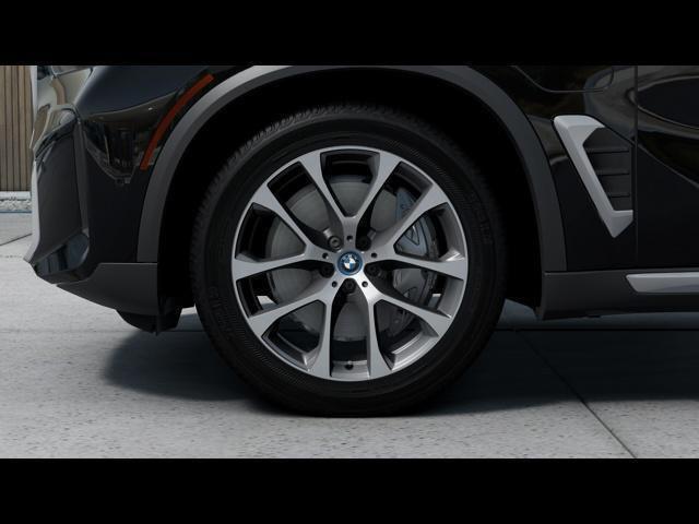 new 2025 BMW X5 PHEV car, priced at $82,240