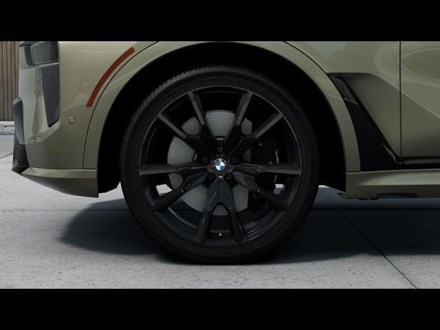 new 2025 BMW X7 car, priced at $118,900