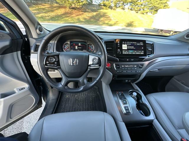 used 2022 Honda Pilot car, priced at $32,199