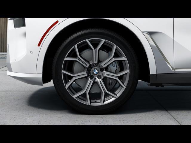 new 2025 BMW X7 car, priced at $93,950