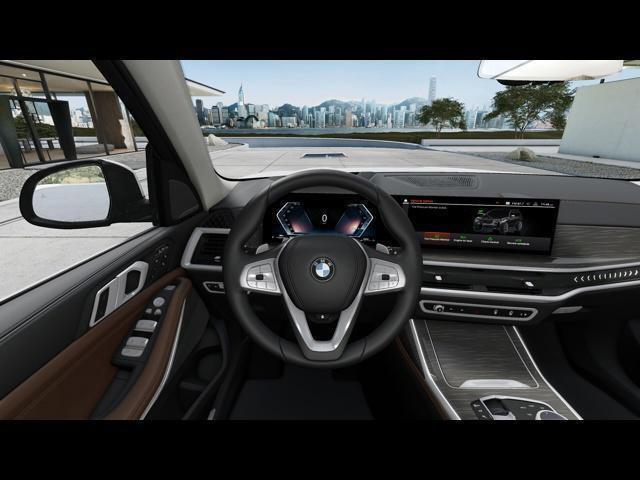 new 2025 BMW X7 car, priced at $93,950