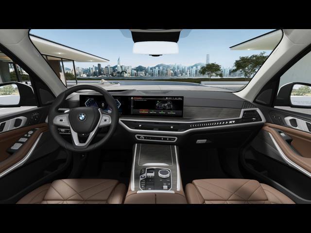 new 2025 BMW X7 car, priced at $93,950