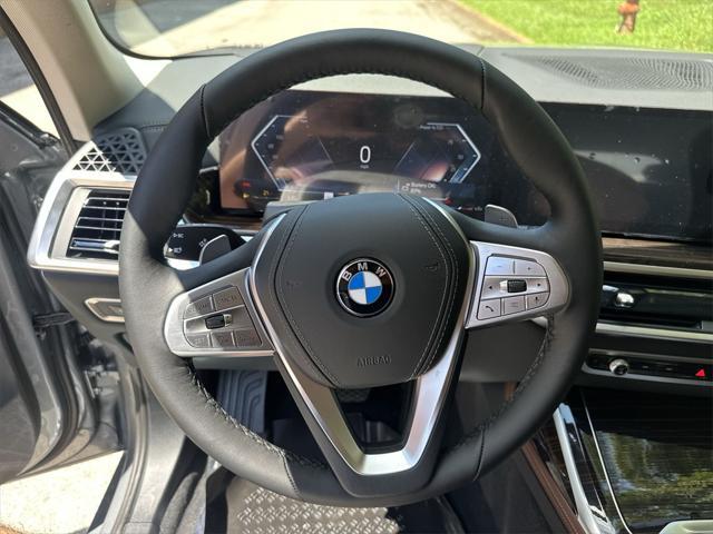 new 2026 BMW X7 car, priced at $94,365