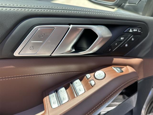 new 2026 BMW X7 car, priced at $94,365