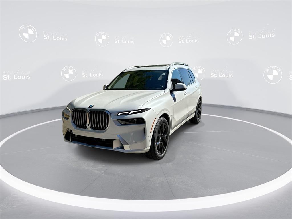 new 2026 BMW X7 car, priced at $95,035