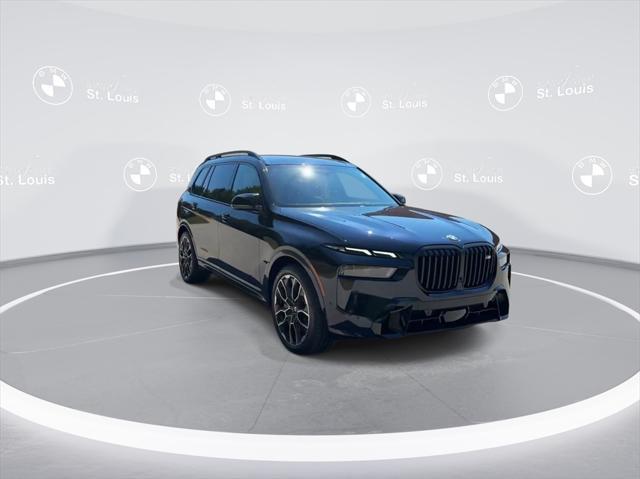 new 2025 BMW X7 car, priced at $118,900