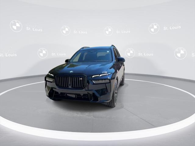 new 2025 BMW X7 car, priced at $118,900