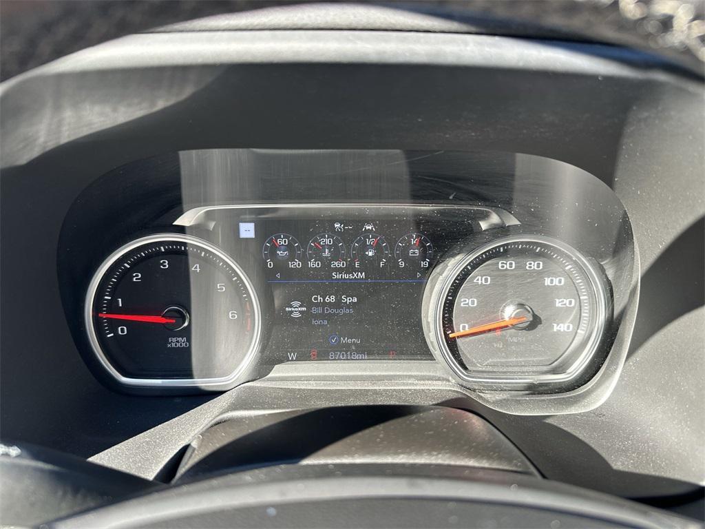 used 2021 Chevrolet Suburban car, priced at $44,979