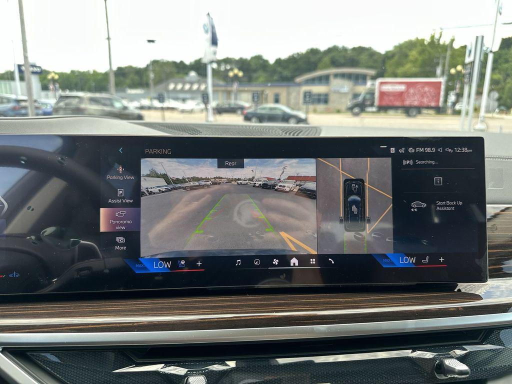 new 2026 BMW X7 car, priced at $93,335