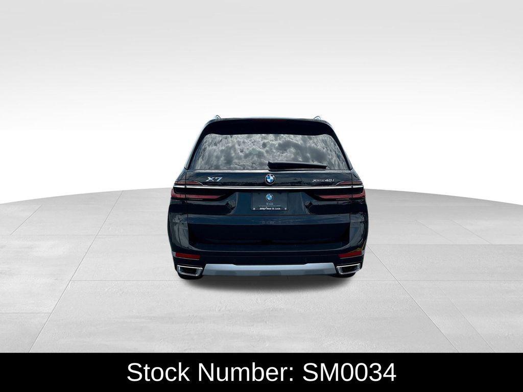 new 2026 BMW X7 car, priced at $93,335