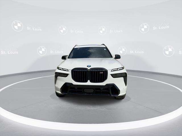 new 2025 BMW X7 car, priced at $119,200