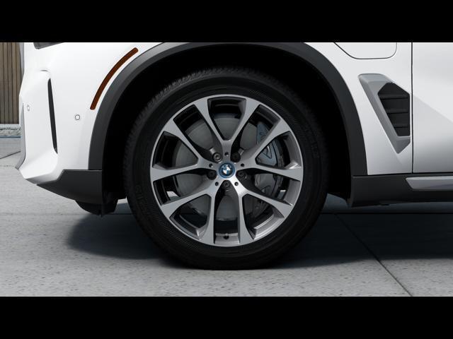 new 2025 BMW X5 PHEV car, priced at $79,740